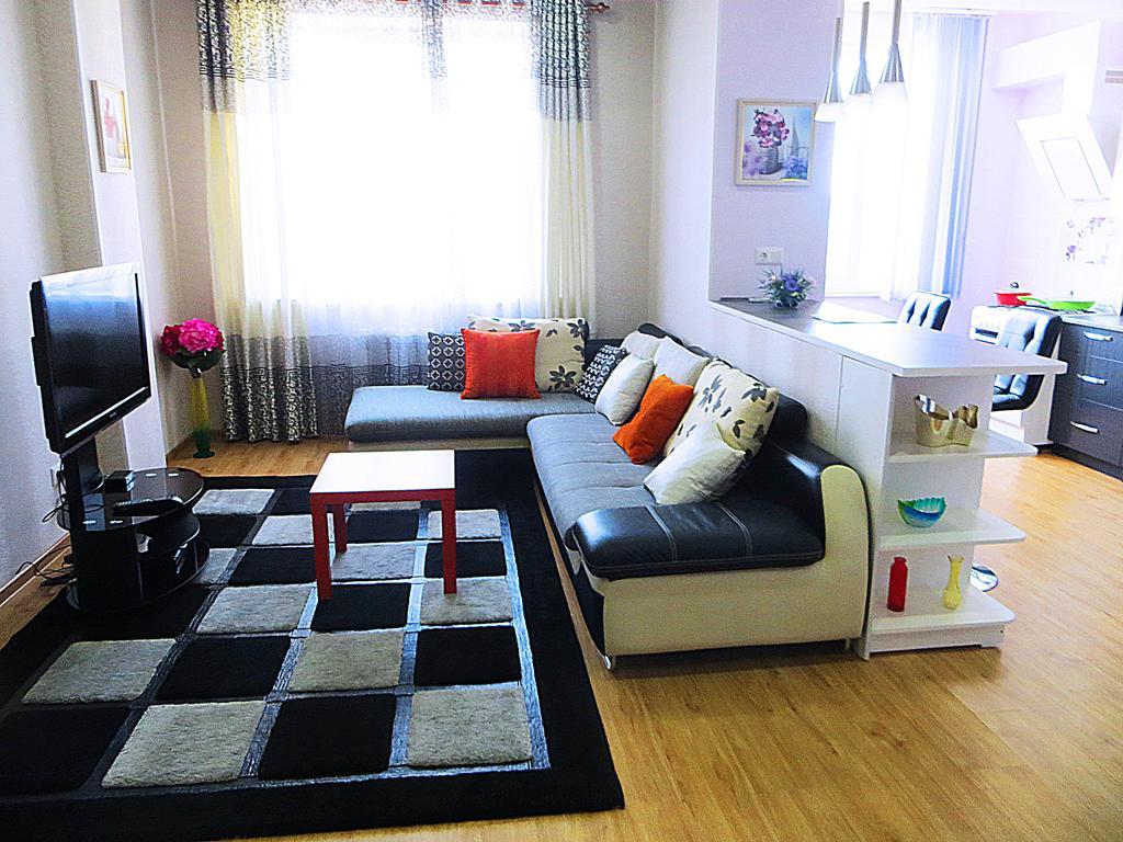 Bishkek Flatlux Apartments Exterior foto